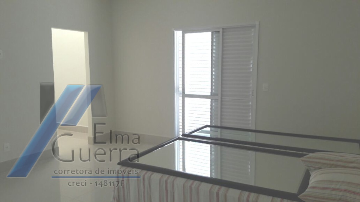 Ubatuba, Centro - Apartamento cobertura com 04 suítes e área de lazer completa.