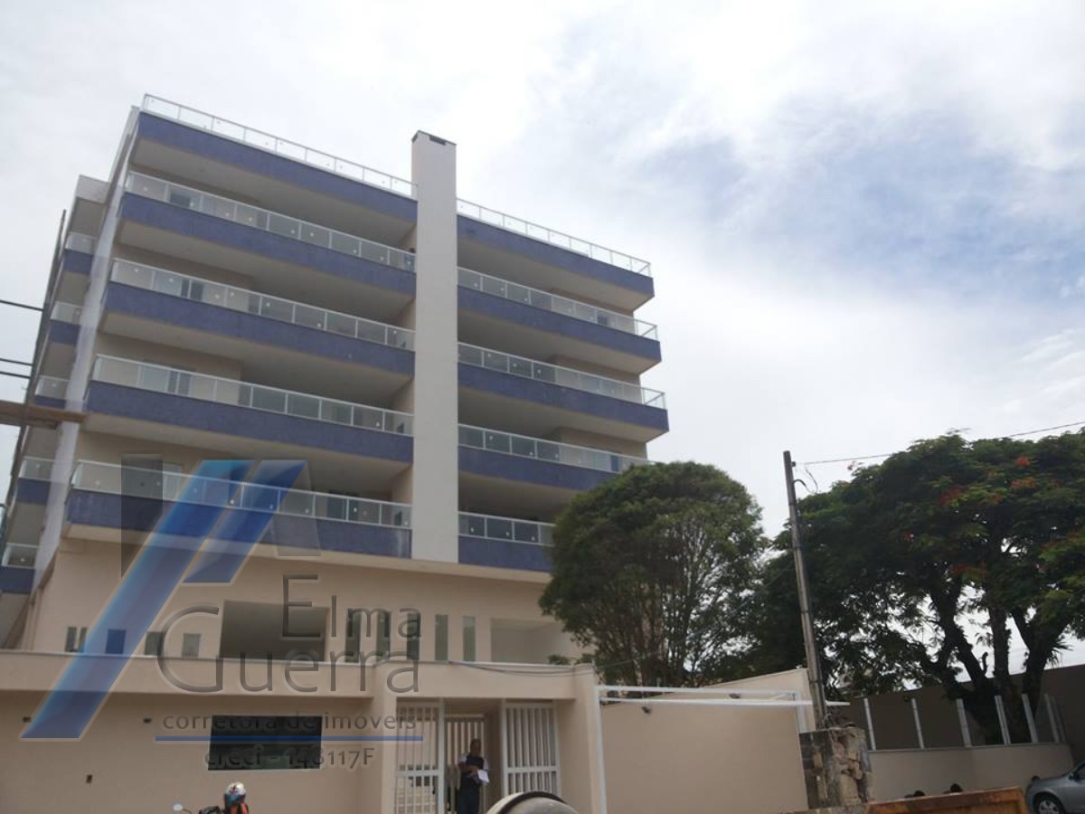 Ubatuba, Centro - Apartamento cobertura com 04 suítes e área de lazer completa.
