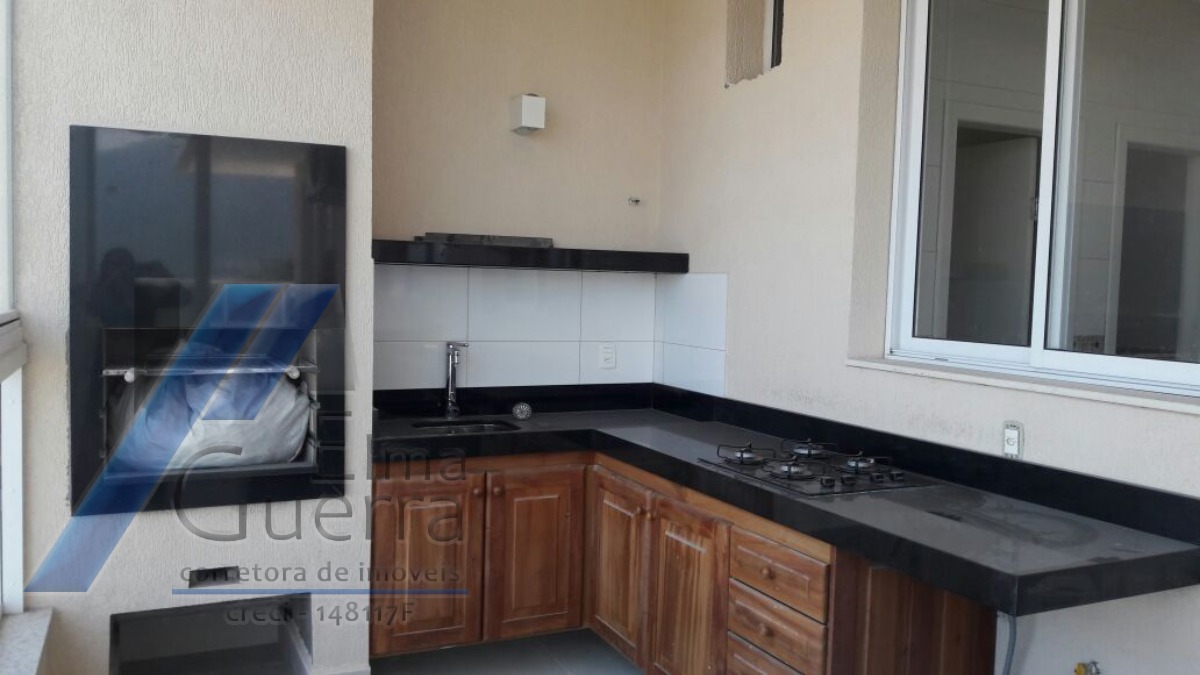 Ubatuba, Centro - Apartamento cobertura com 04 suítes e área de lazer completa.
