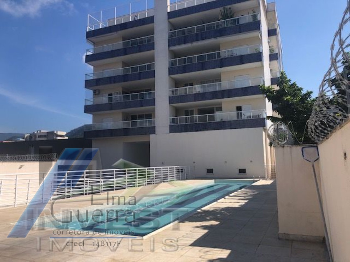 Apartamento à venda com 3 quartos, 180m² - Foto 1