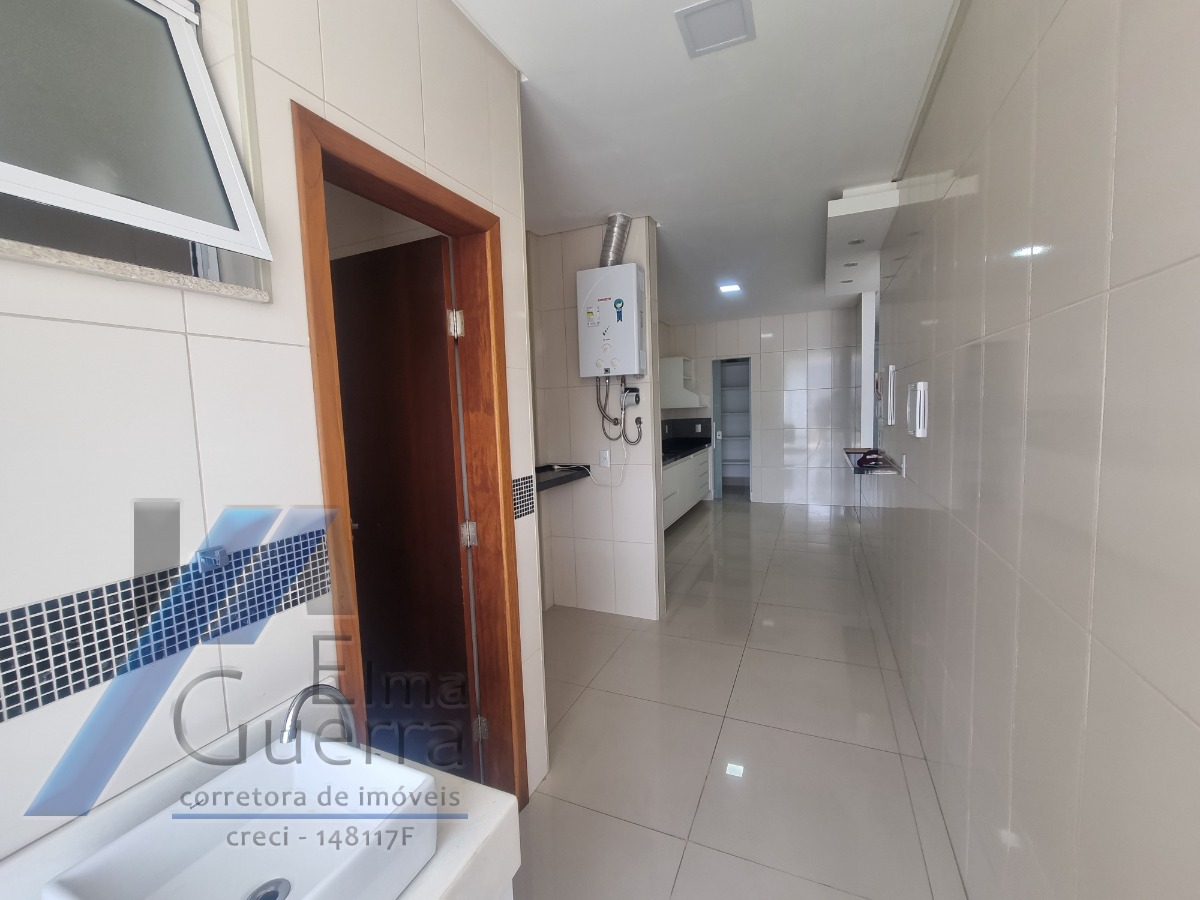 Apartamento à venda com 3 quartos, 180m² - Foto 35