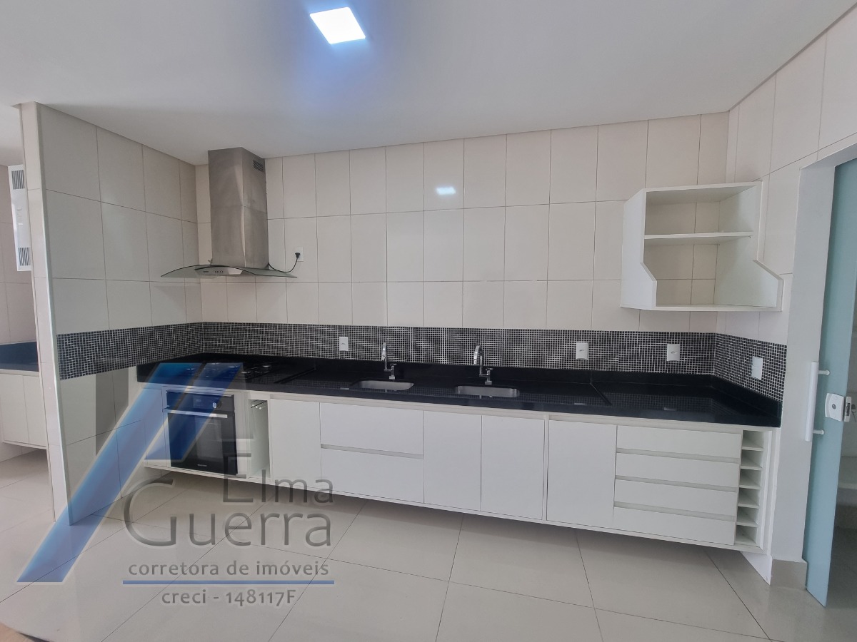 Apartamento à venda com 3 quartos, 180m² - Foto 32