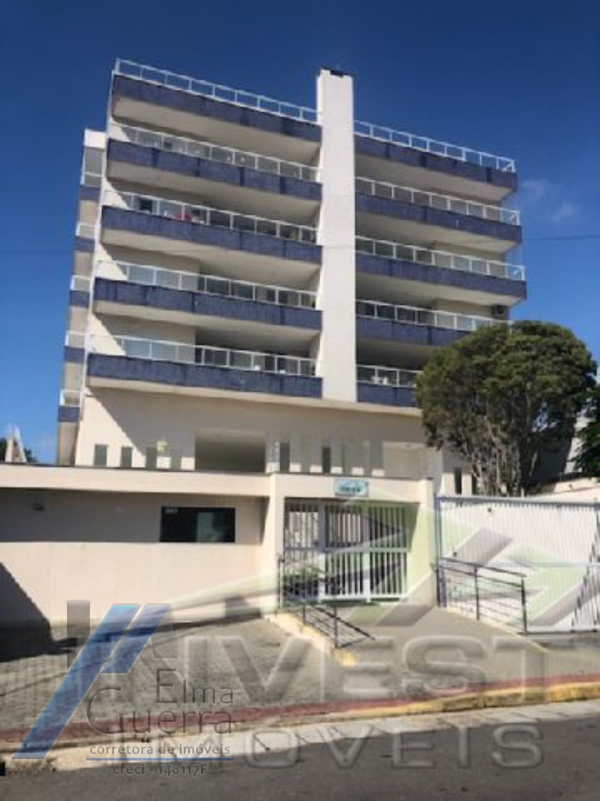 Apartamento à venda com 3 quartos, 180m² - Foto 9
