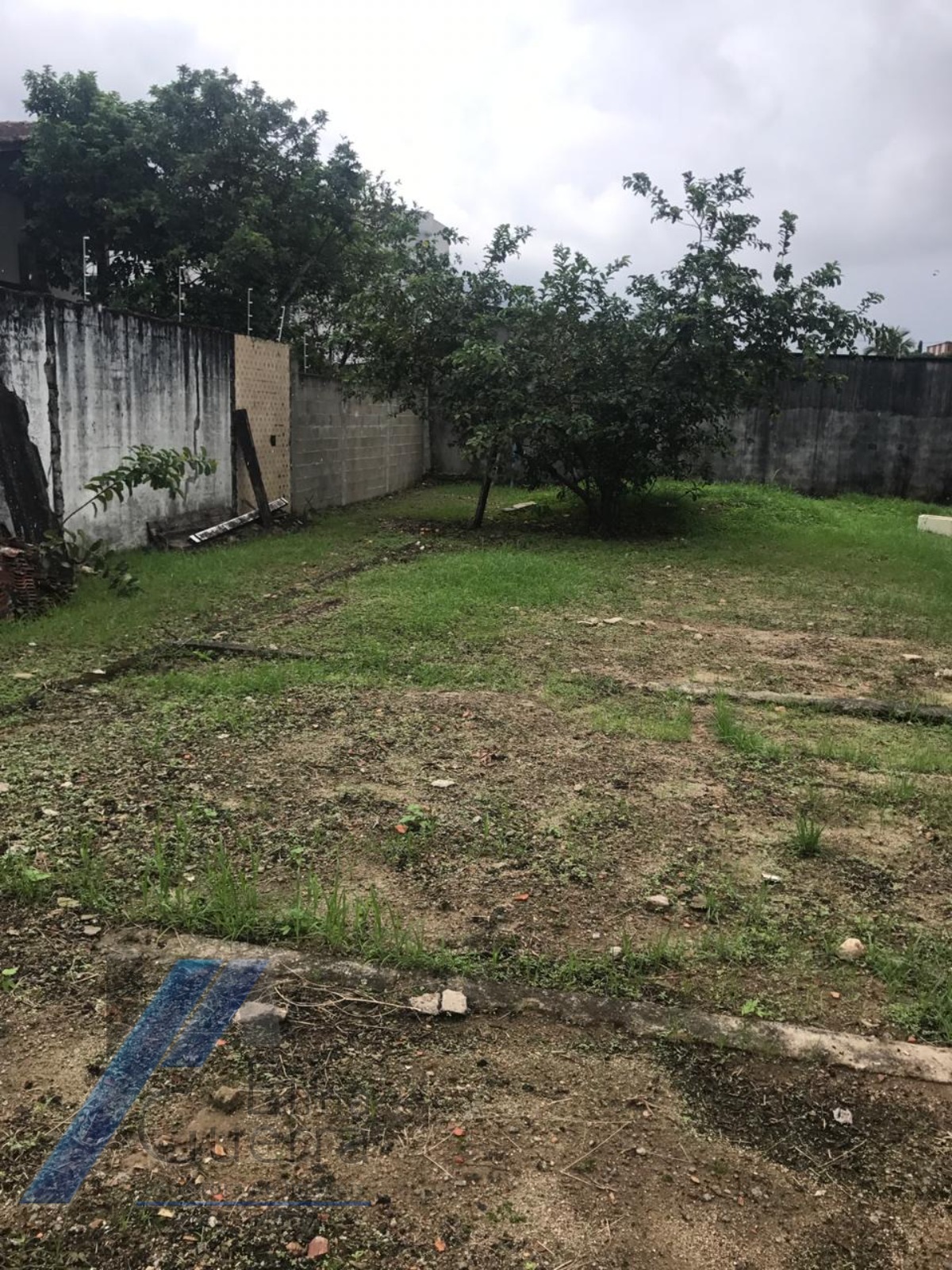 Ubatuba, Centro - Área bem localizado, perto do mar com área total de 1.705 m².