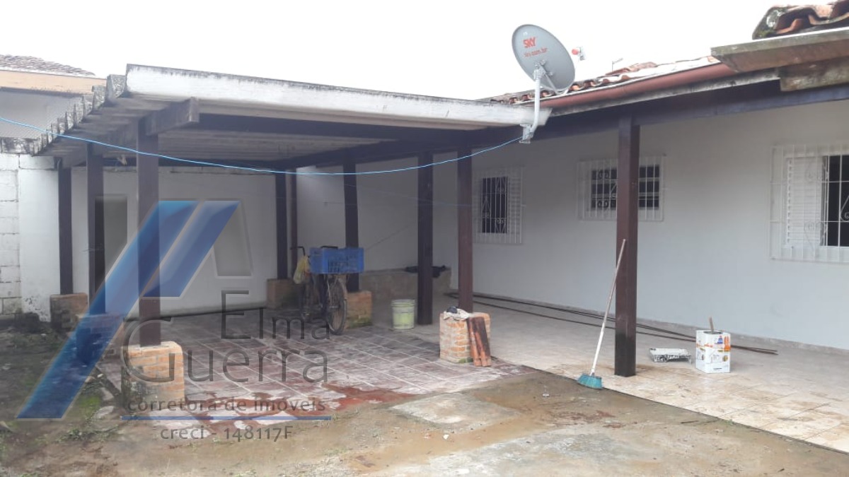 Casa à venda com 2 quartos, 70m² - Foto 5