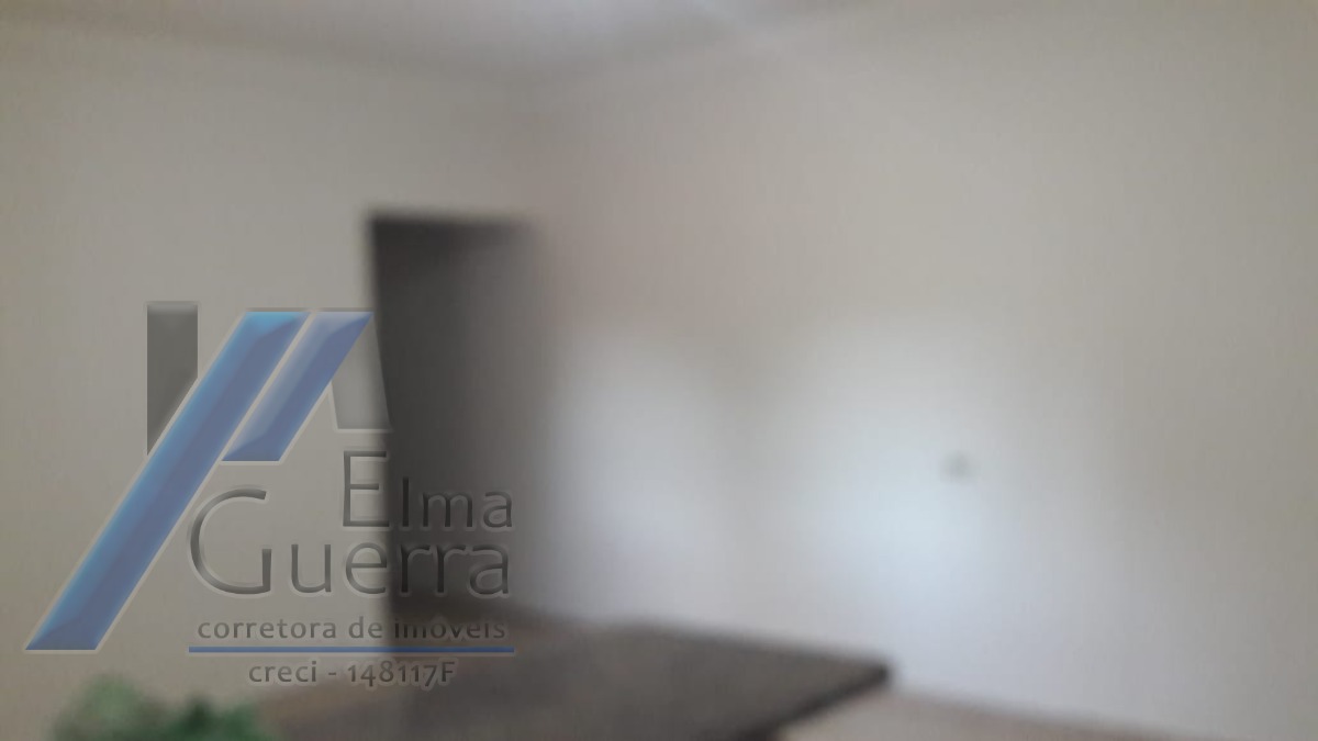 Casa à venda com 2 quartos, 70m² - Foto 19
