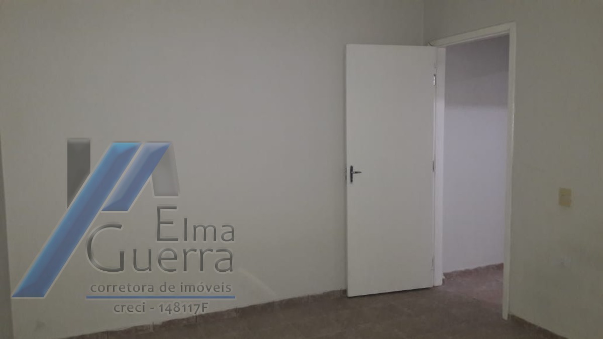 Casa à venda com 2 quartos, 70m² - Foto 24