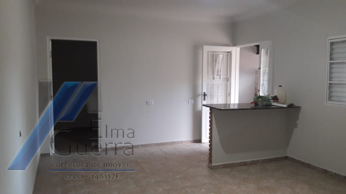 Casa à venda com 2 quartos, 70m² - Foto 26