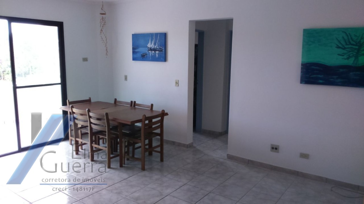 Ubatuba, Toninhas - Cobertura duplex próxima a praia com 03 dormitórios, sendo 01 suíte.
