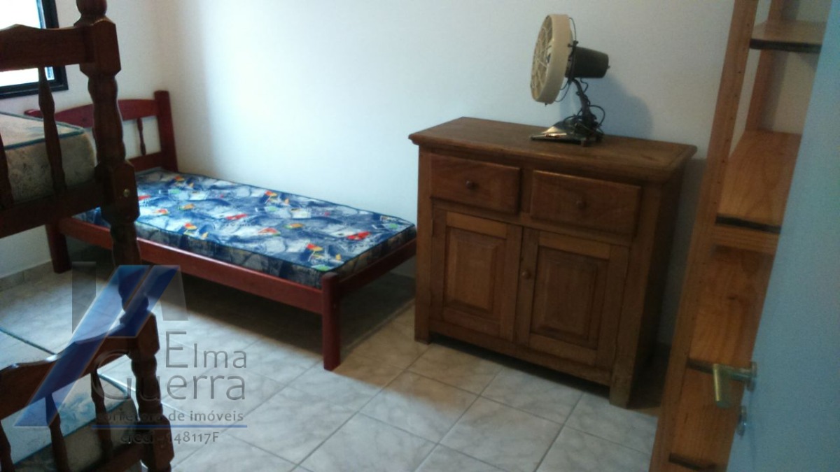 Ubatuba, Toninhas - Cobertura duplex próxima a praia com 03 dormitórios, sendo 01 suíte.