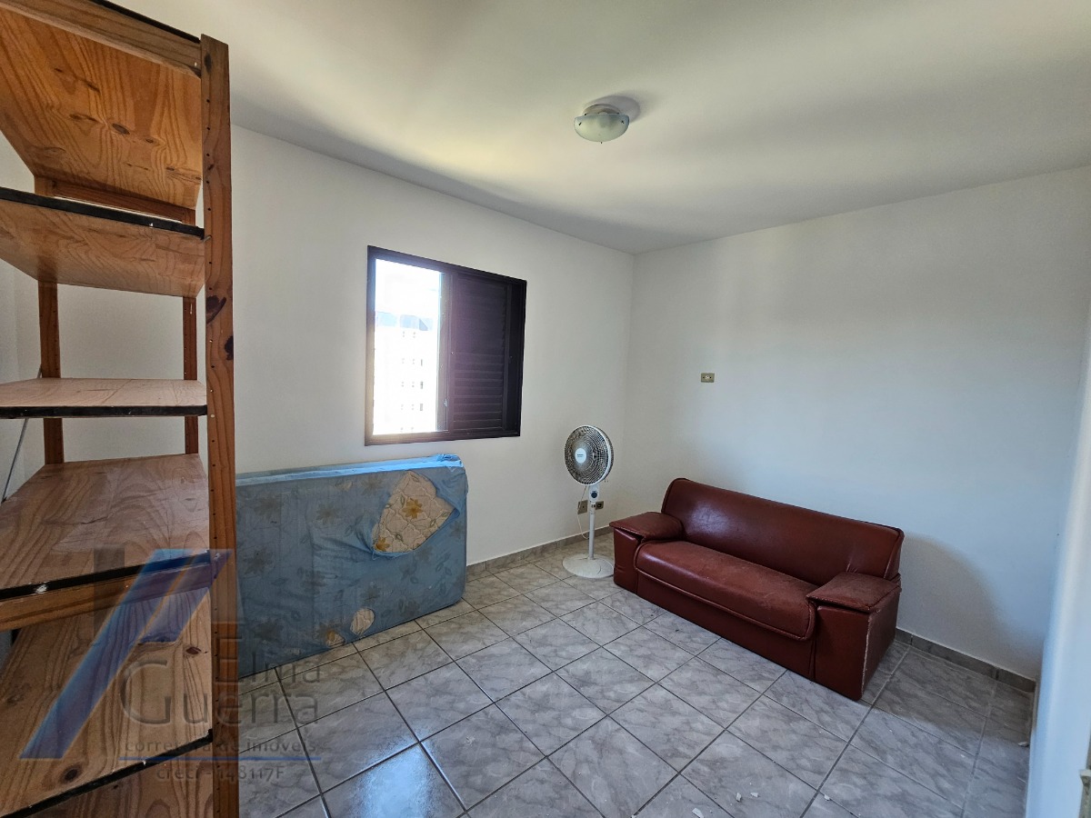 Ubatuba, Toninhas - Cobertura duplex próxima a praia com 03 dormitórios, sendo 01 suíte.