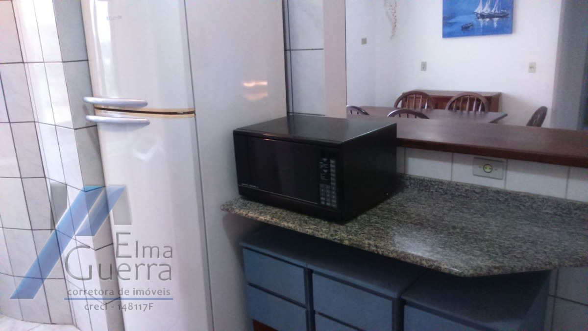 Ubatuba, Toninhas - Cobertura duplex próxima a praia com 03 dormitórios, sendo 01 suíte.