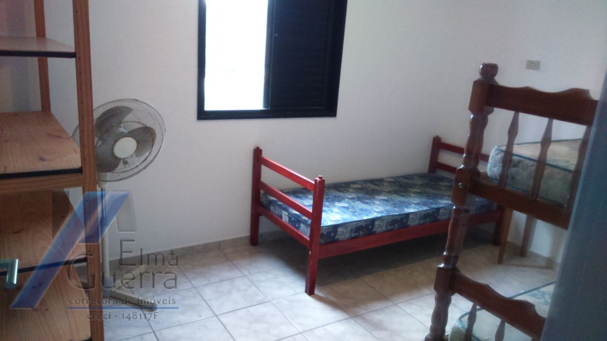 Ubatuba, Toninhas - Cobertura duplex próxima a praia com 03 dormitórios, sendo 01 suíte.