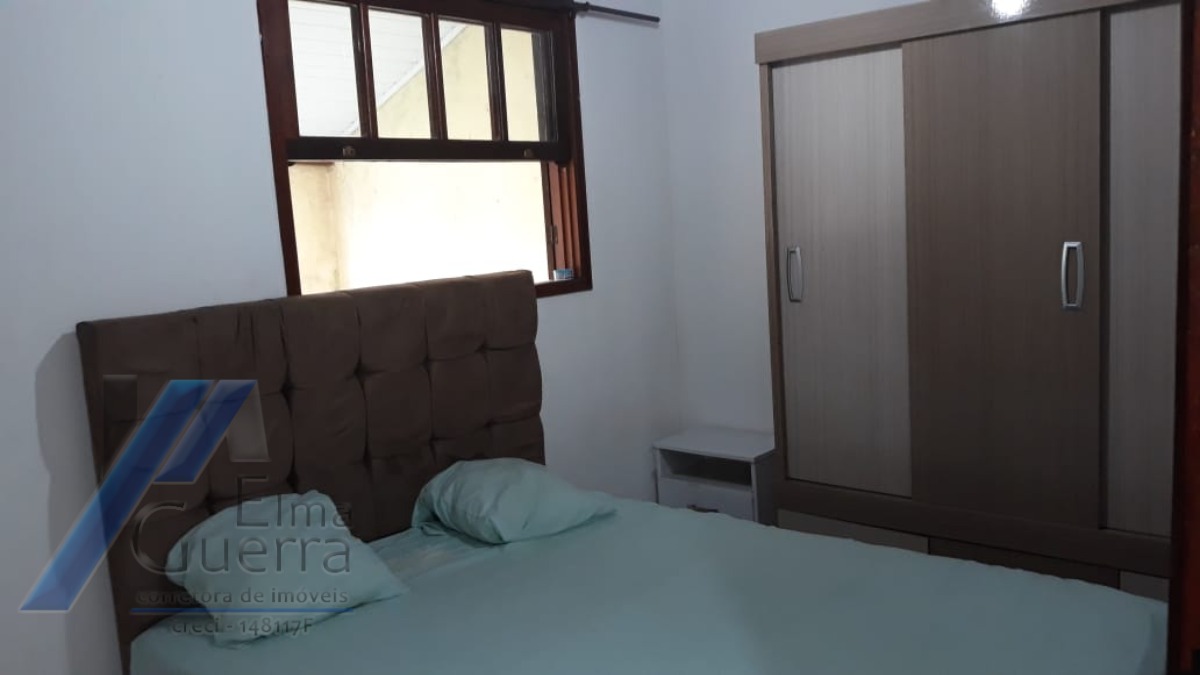 Casa à venda com 3 quartos, 80m² - Foto 25