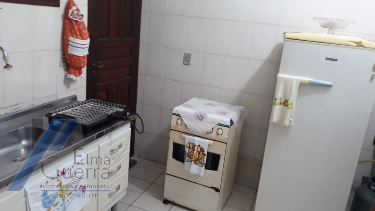 Casa à venda com 3 quartos, 80m² - Foto 12