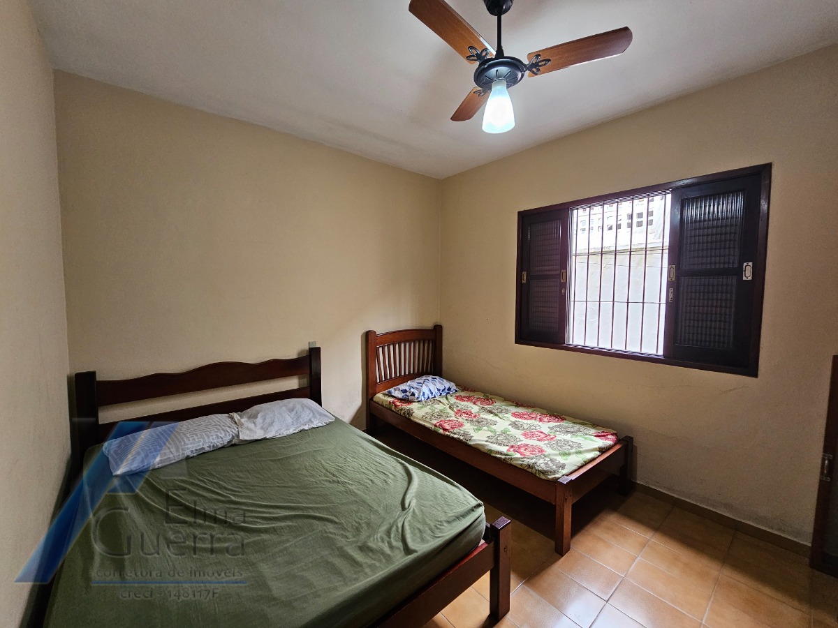 Casa à venda com 3 quartos, 220m² - Foto 23