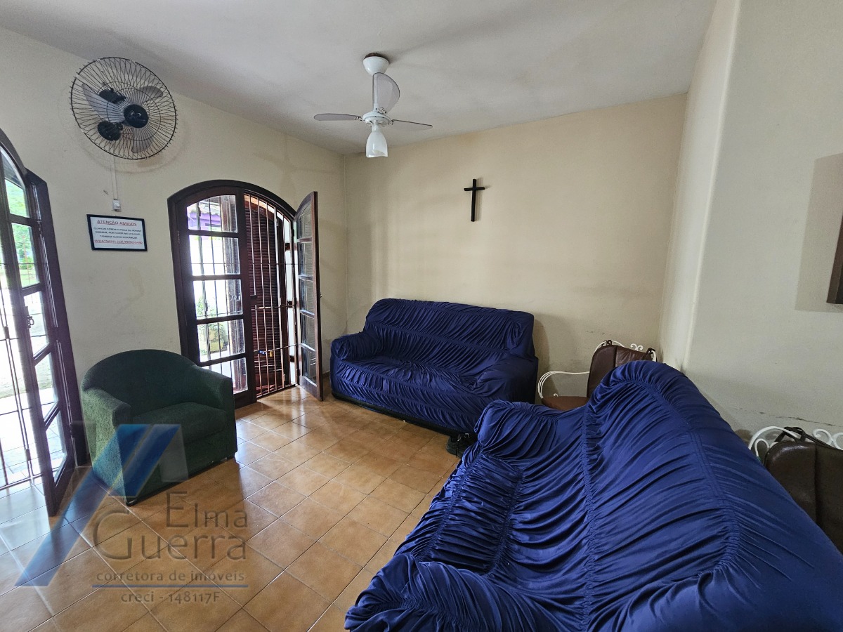 Casa à venda com 3 quartos, 220m² - Foto 10
