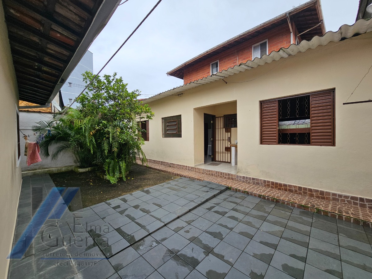 Casa à venda com 3 quartos, 220m² - Foto 30
