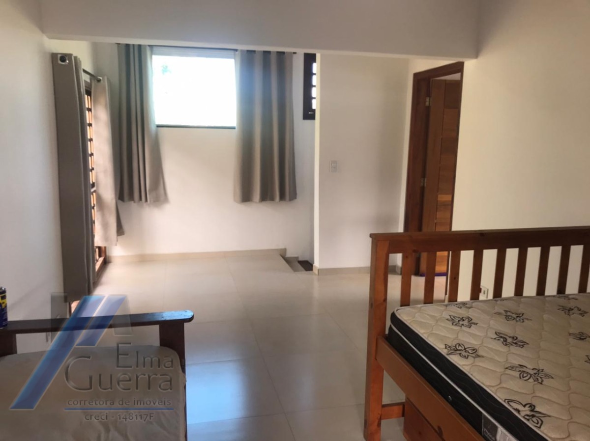 Ubatuba, Itaguá - Casa com 04 dormitórios, sendo 01 suíte.