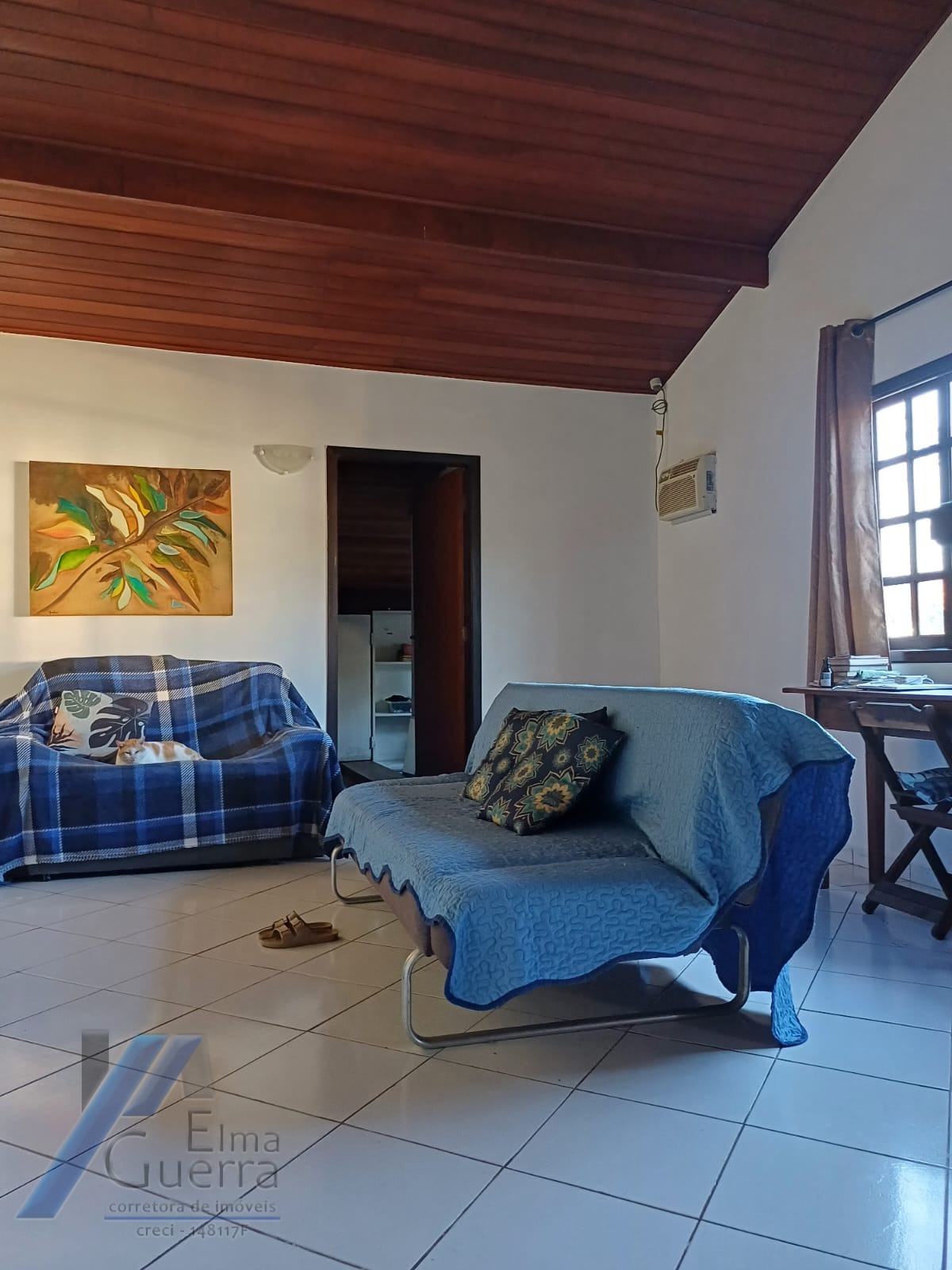 Casa à venda com 4 quartos, 101m² - Foto 3