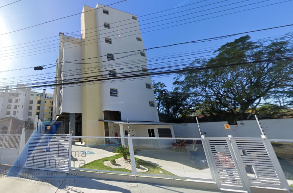 Ubatuba, Centro - Cobertura mobiliada com 02 dormitórios, sendo 01 suíte e área de lazer.