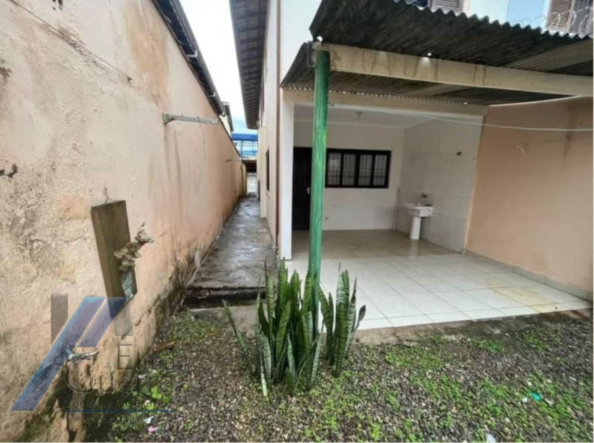 Casa à venda com 3 quartos, 138m² - Foto 11