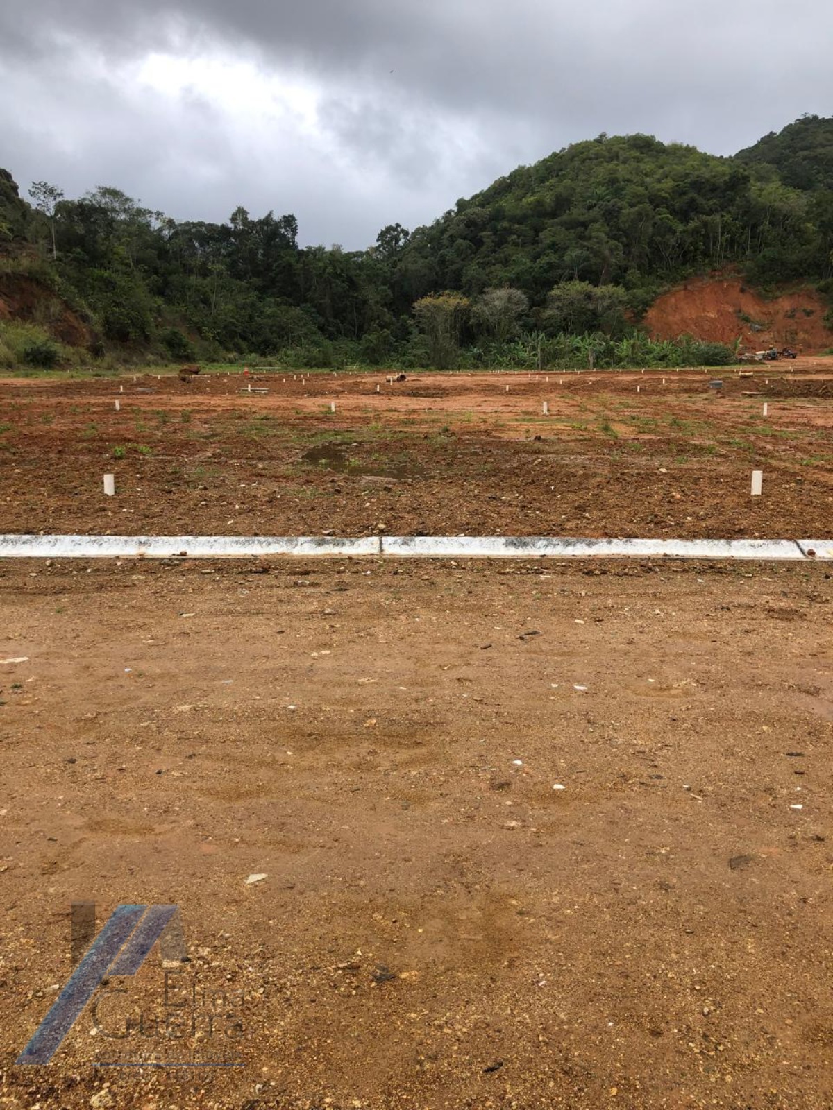 Ubatuba, Estufa II - Terreno em condominio com 140 m2, documento de escritura.