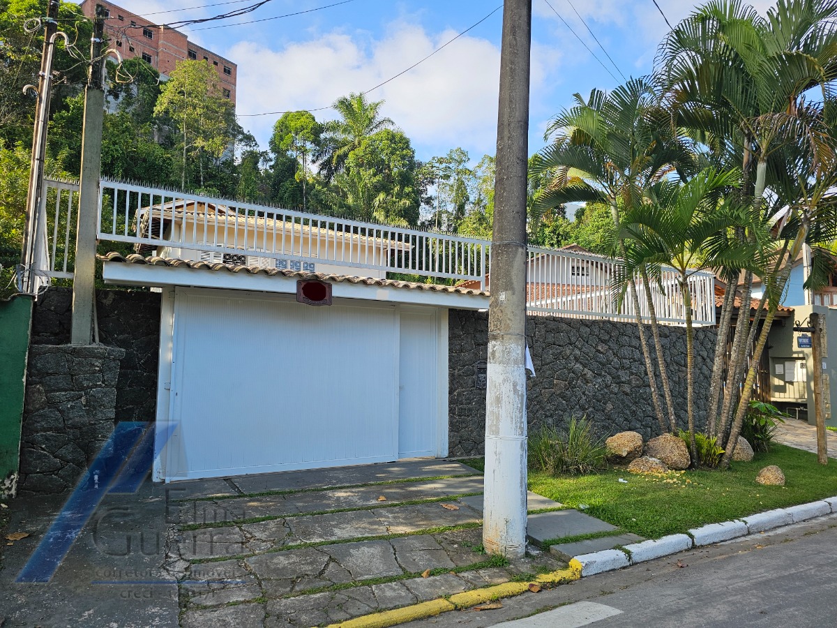 Casa, 3 quartos, 190 m² - Foto 2