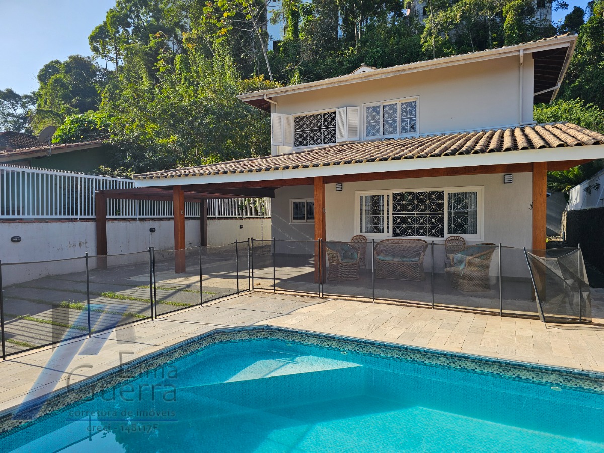 Casa, 3 quartos, 190 m² - Foto 1