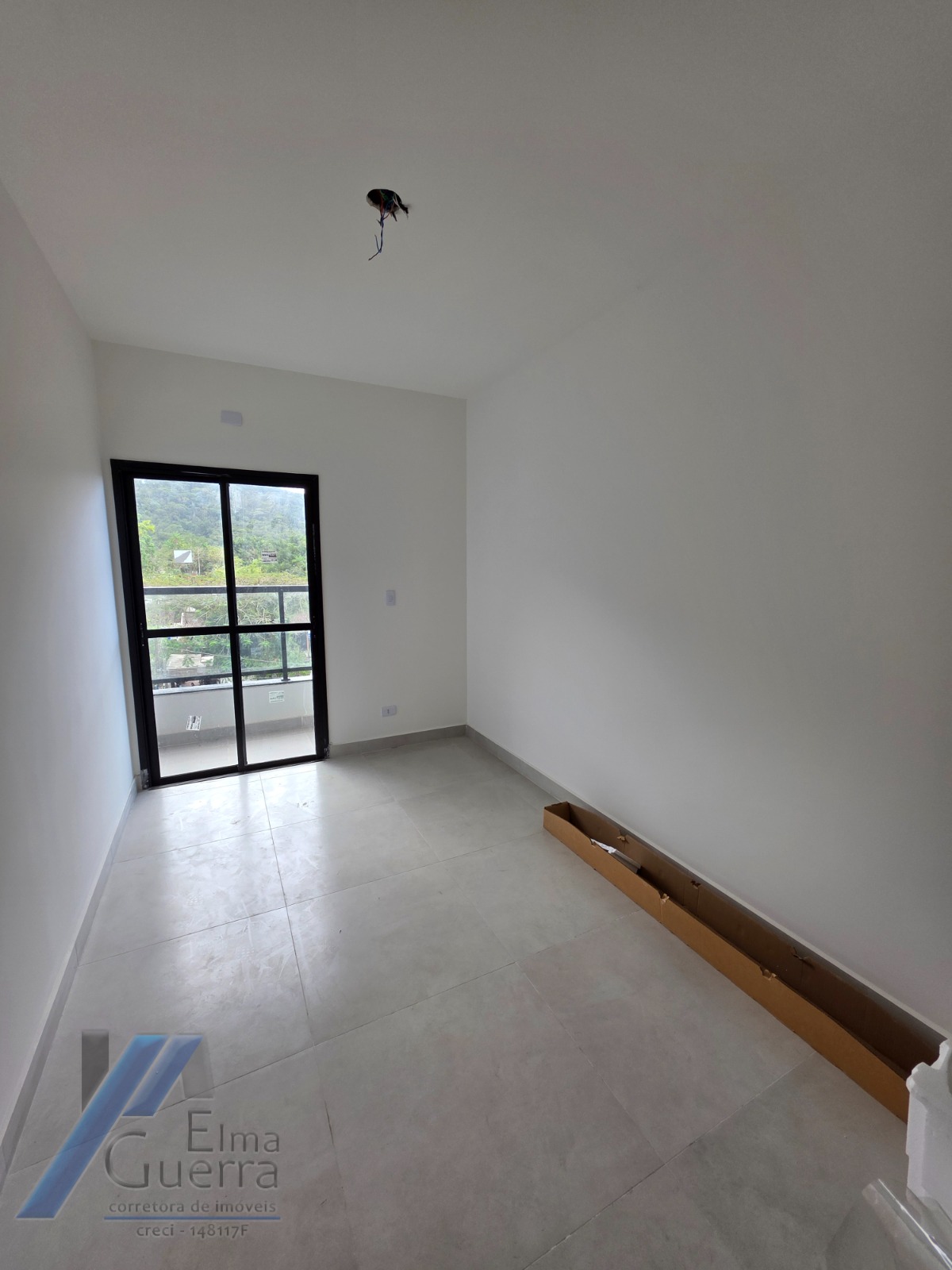 Ubatuba, Perequê Açu - Apartamento com 02 dormitórios, sendo 01 suíte e área de lazer.
