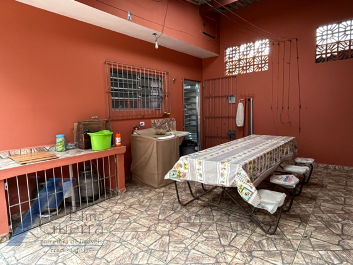 Casa, 3 quartos, 229 m² - Foto 13