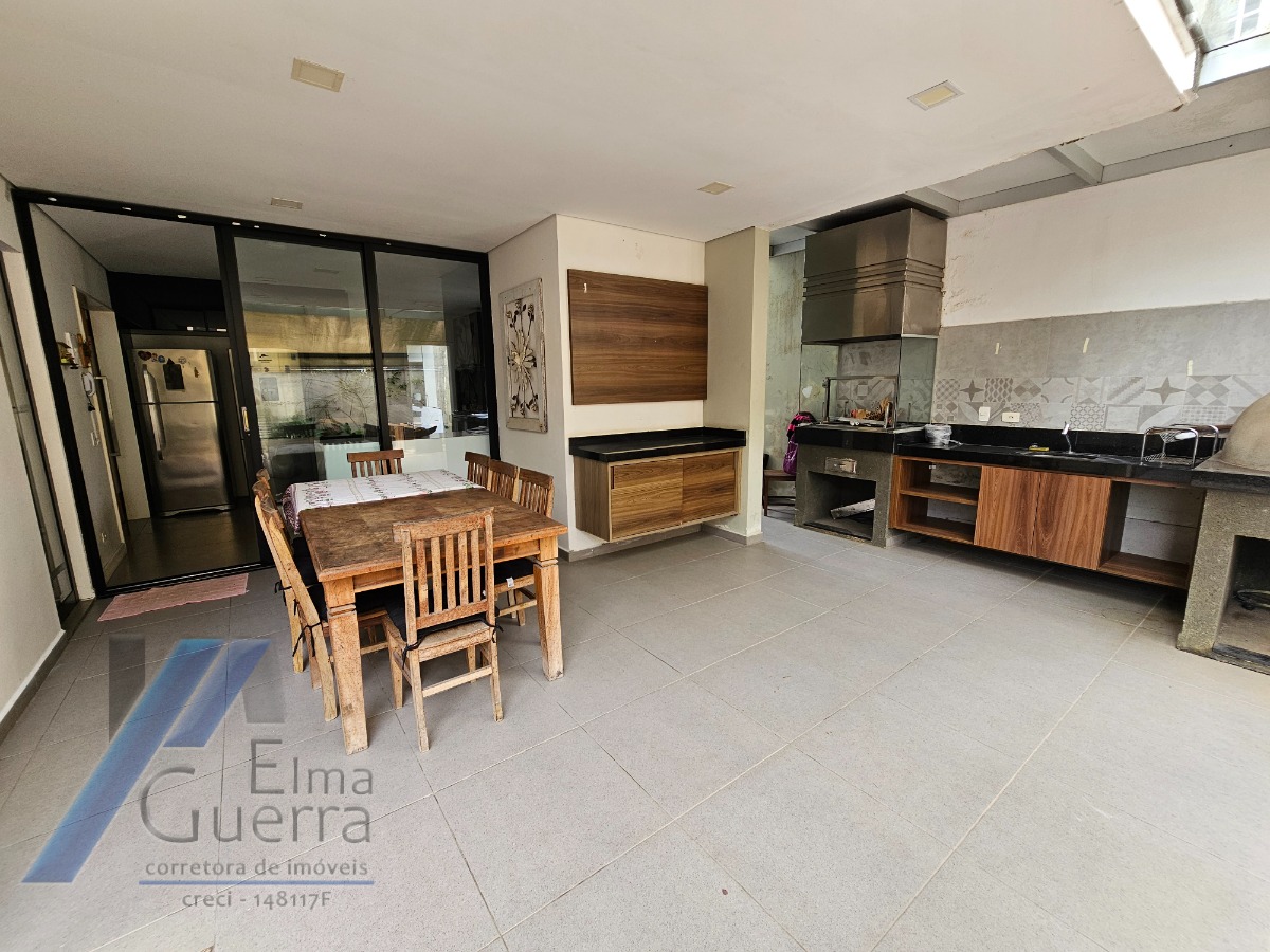 Casa, 5 quartos, 245 m² - Foto 12