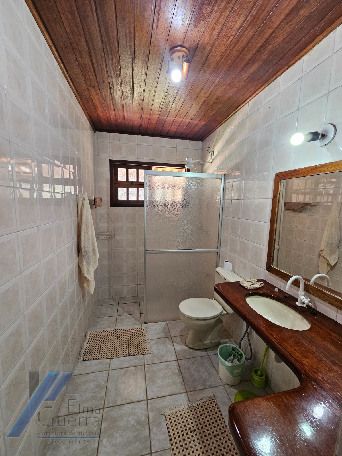Ubatuba, Itaguá - Casa com Lazer e Espaço Gourmet, 03 dormitórios, sendo 01 suíte, 228m2 de Construção.