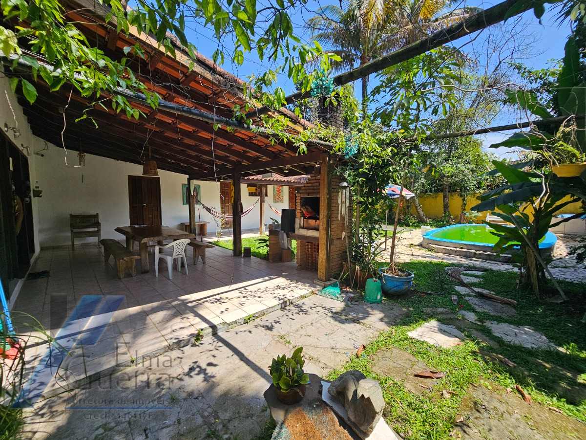 Ubatuba, Itaguá - Casa com Lazer e Espaço Gourmet, 03 dormitórios, sendo 01 suíte, 228m2 de Construção.