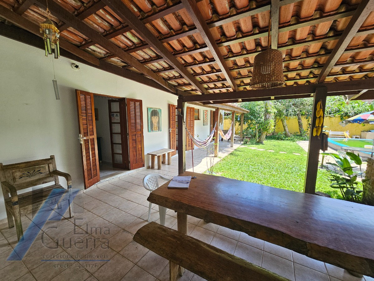 Ubatuba, Itaguá - Casa com Lazer e Espaço Gourmet, 03 dormitórios, sendo 01 suíte, 228m2 de Construção.