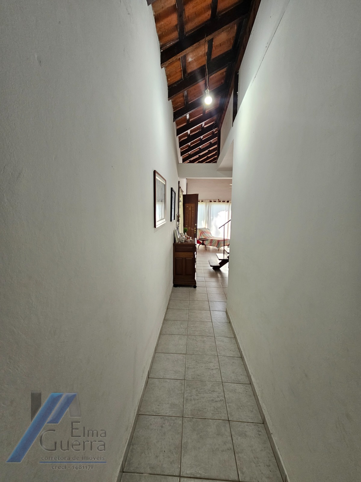 Ubatuba, Itaguá - Casa com Lazer e Espaço Gourmet, 03 dormitórios, sendo 01 suíte, 228m2 de Construção.