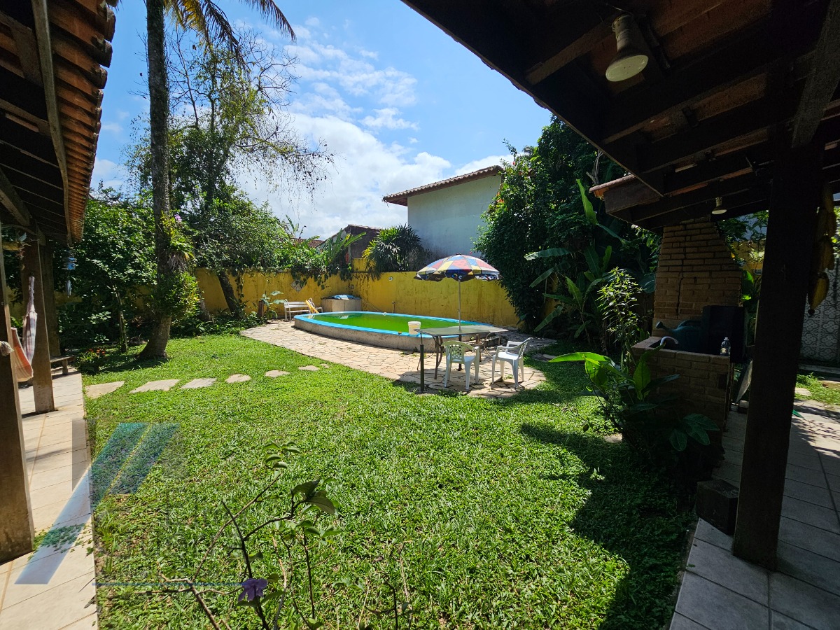 Ubatuba, Itaguá - Casa com Lazer e Espaço Gourmet, 03 dormitórios, sendo 01 suíte, 228m2 de Construção.