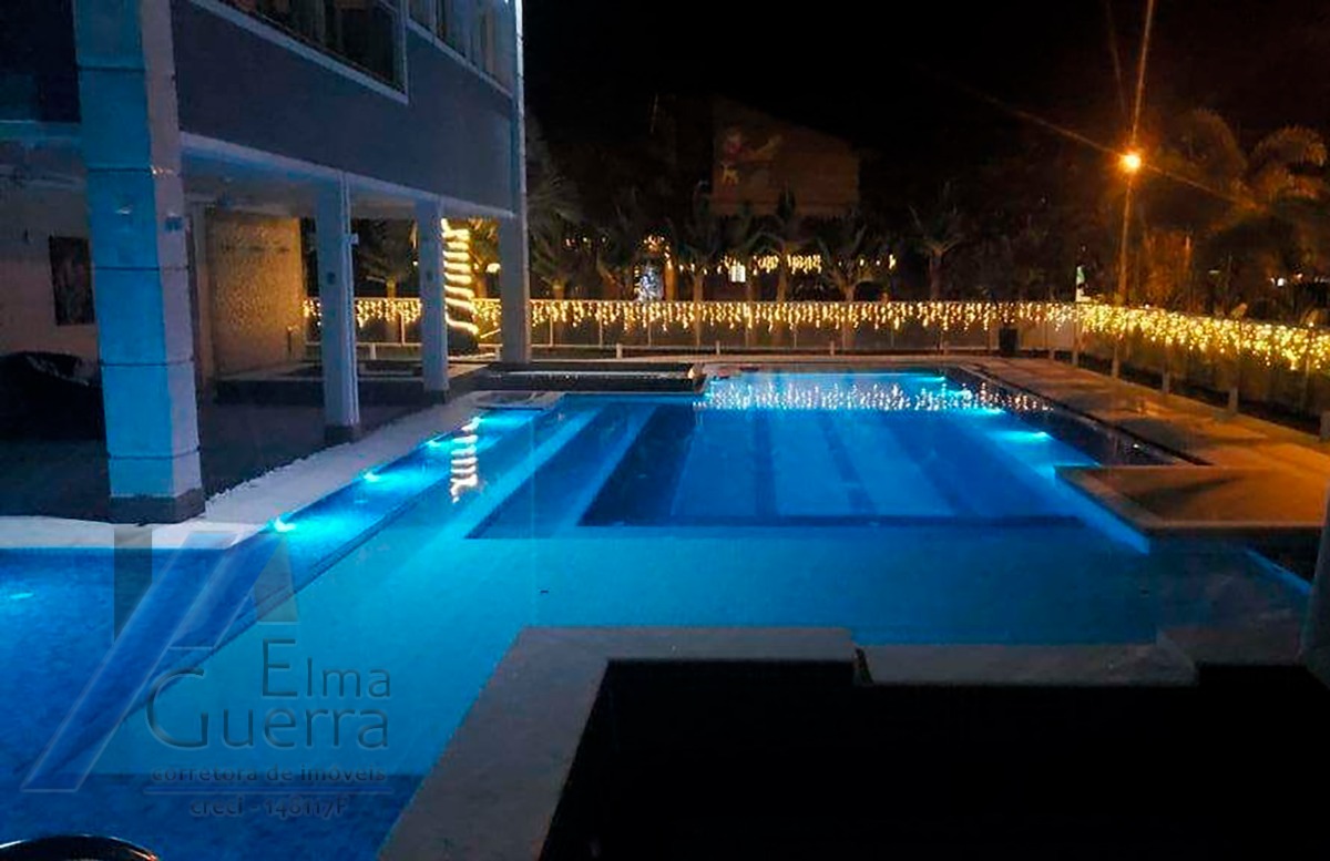 Ubatuba, Condominio Pedra Verde, Lazaro - Casa Alto Padrão com 07 suites e área de lazer a 100 metros do mar.