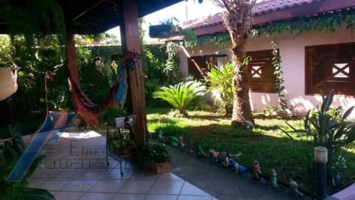 Casa, 4 quartos, 213 m² - Foto 1