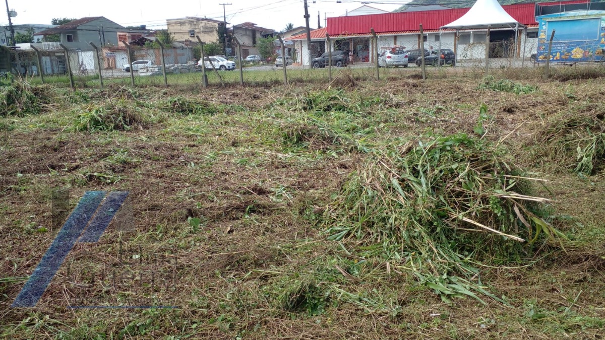 Ubatuba, Estufa II - Área de esquina com 1.500 m2, docunto de escritura.