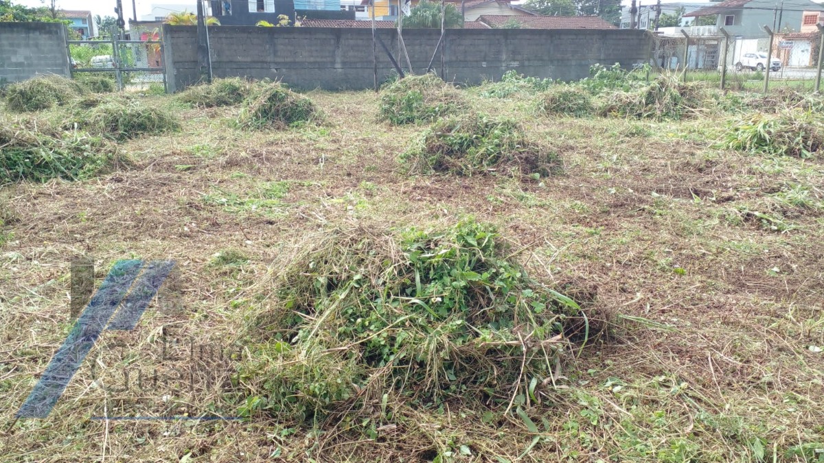 Ubatuba, Estufa II - Área de esquina com 1.500 m2, docunto de escritura.