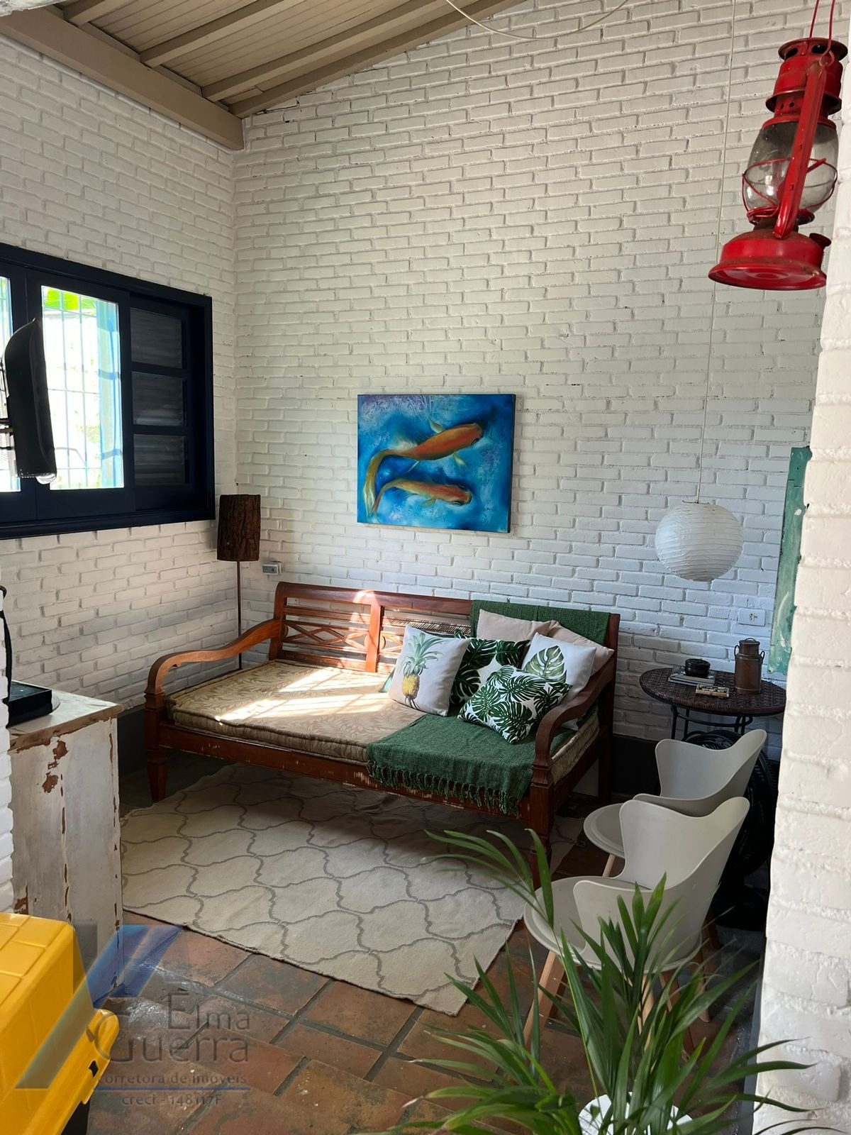 Ubatuba, Itaguá - Casa tipo Sobrado com ótima localização, 03 dormitórios sendo 01 suítes e área lazer.