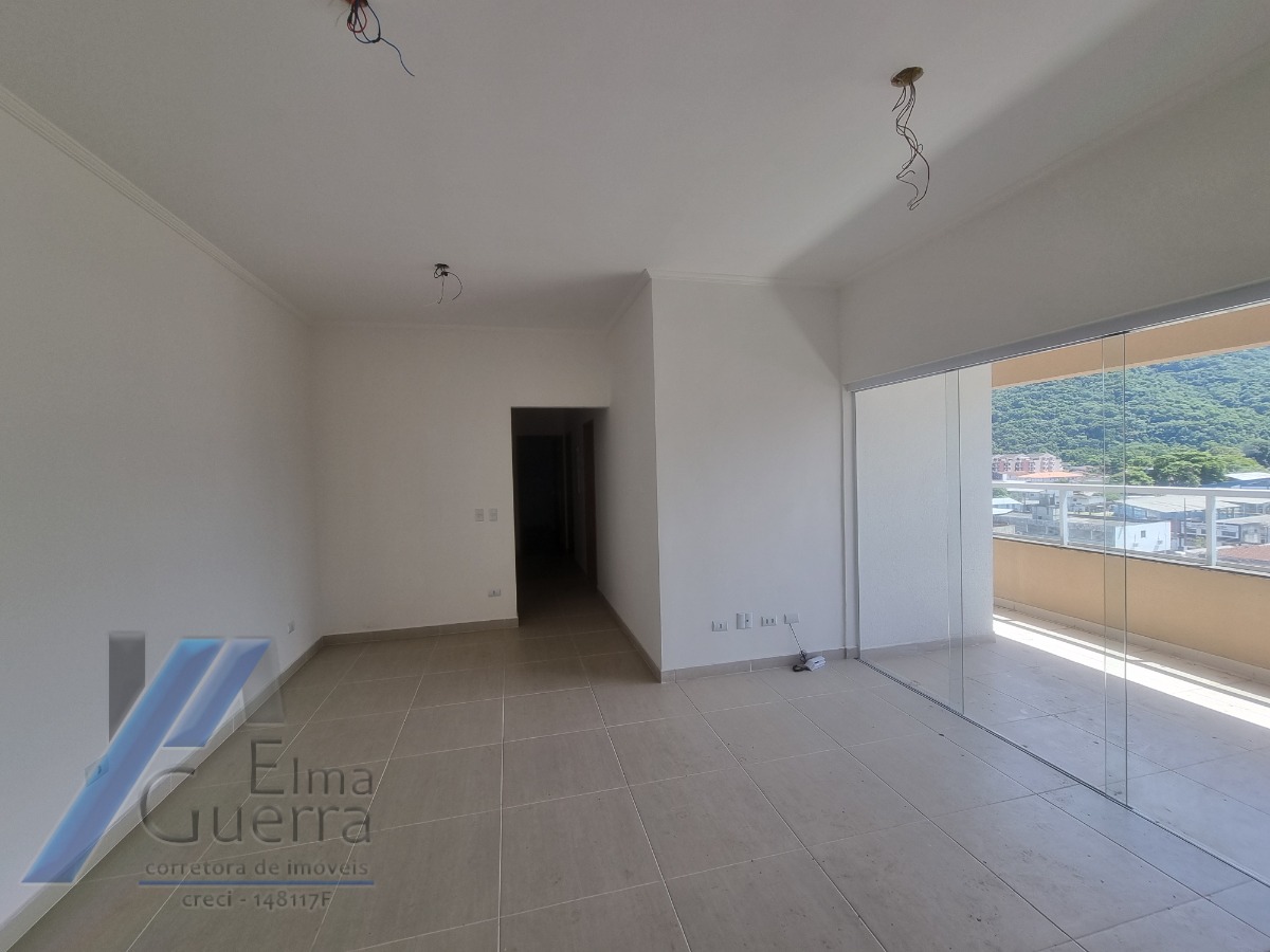 Ubatuba, Centro - Apartamento tipo com 03 dormitórios sendo 01 suíte e área de lazer.