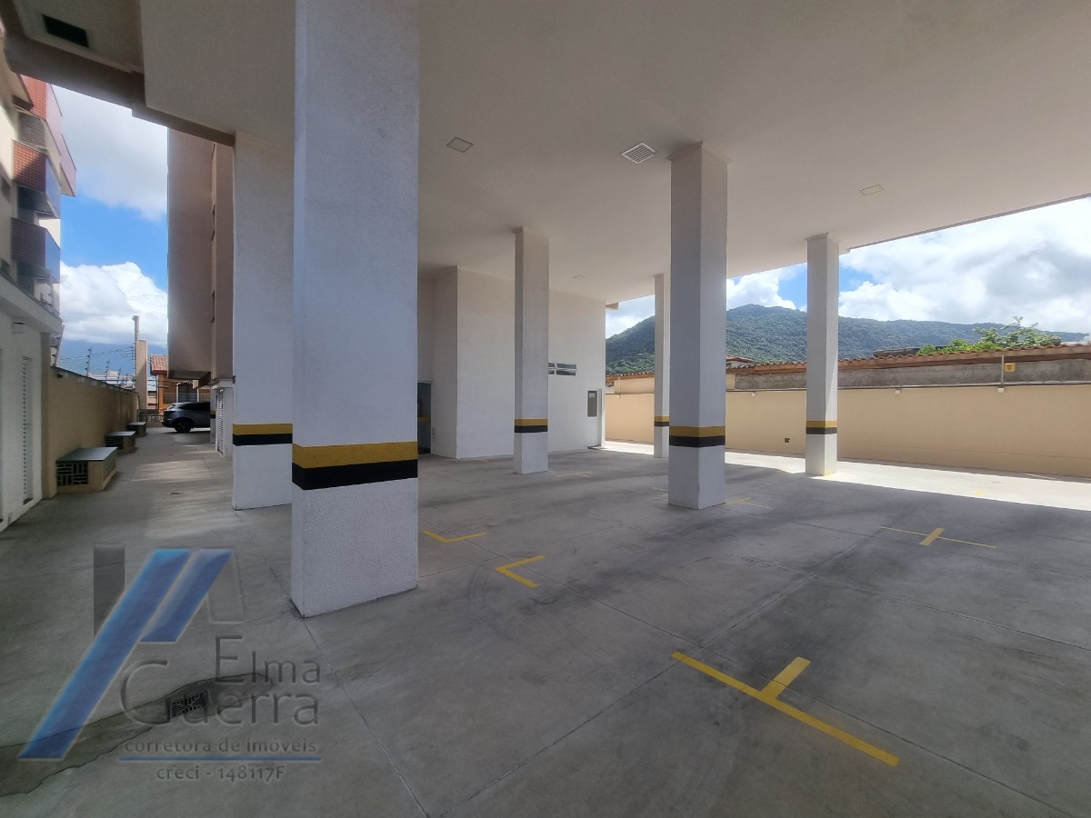 Ubatuba, Centro - Apartamento tipo com 03 dormitórios sendo 01 suíte e área de lazer.
