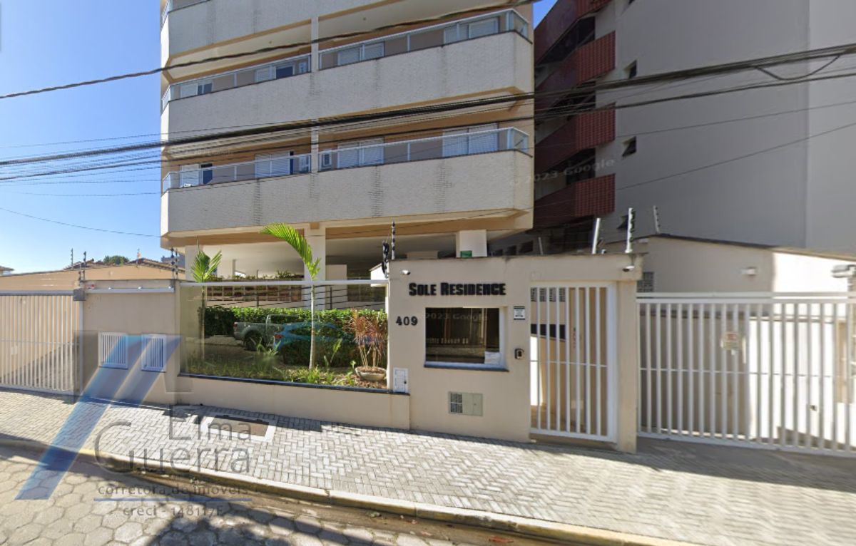 Ubatuba, Centro - Apartamento tipo com 03 dormitórios sendo 01 suíte e área de lazer.