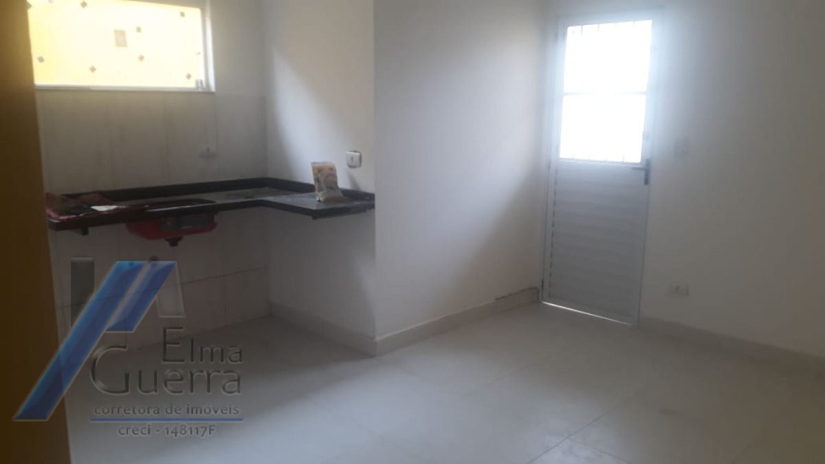 Ubatuba, Jardim samambaia - Casa nova com 03 dormitórios, sendo 01 suite.