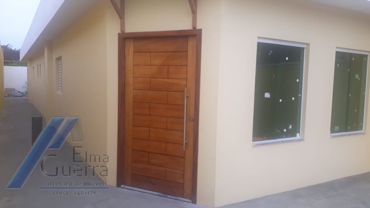 Ubatuba, Jardim samambaia - Casa nova com 03 dormitórios, sendo 01 suite.