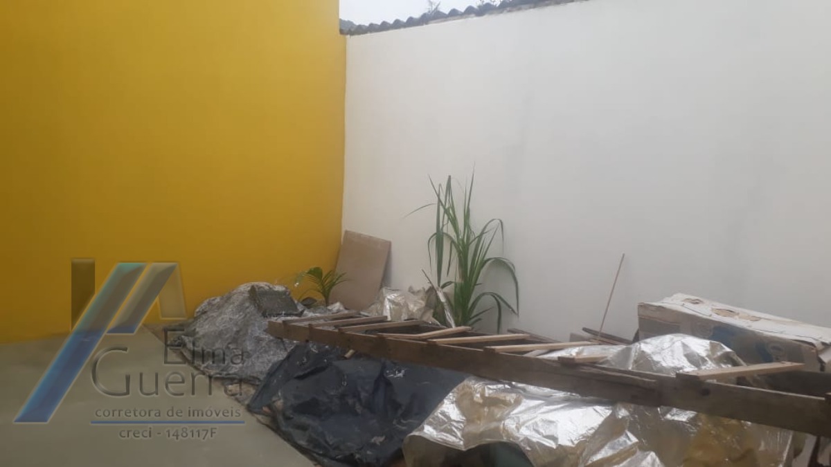 Ubatuba, Jardim samambaia - Casa nova com 03 dormitórios, sendo 01 suite.