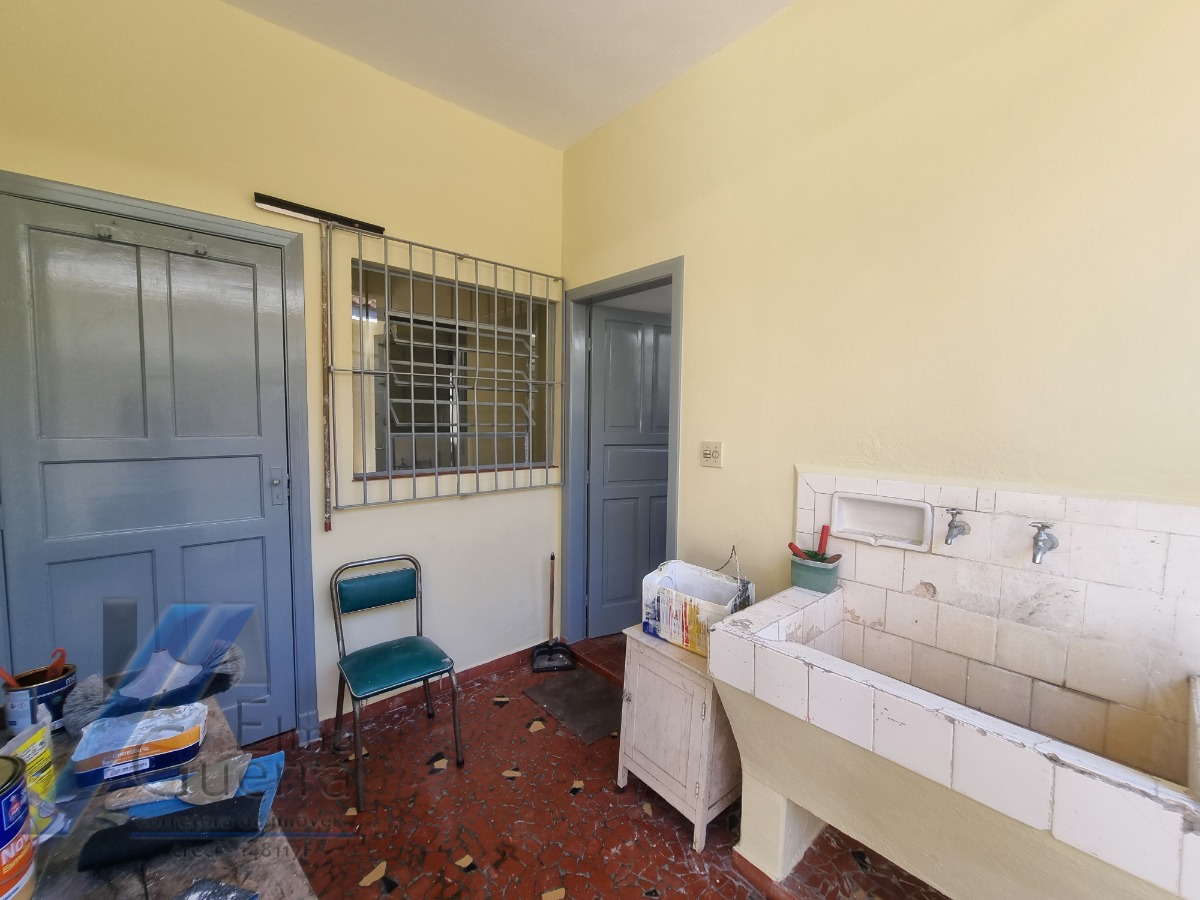 Ubatuba, Cento - Bela casa com 03 dormitórios, terreno de 422 m2 com edícula.