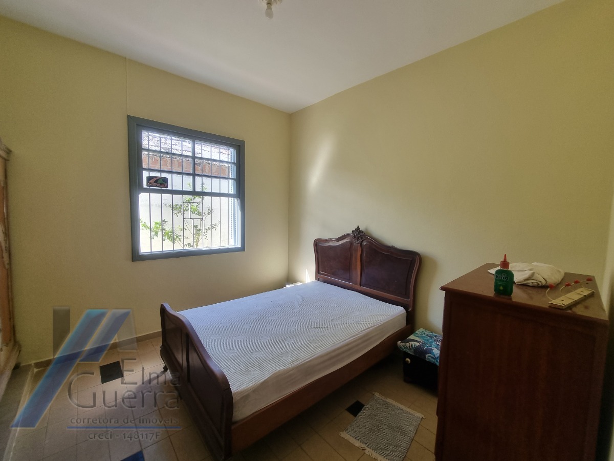 Ubatuba, Cento - Bela casa com 03 dormitórios, terreno de 422 m2 com edícula.